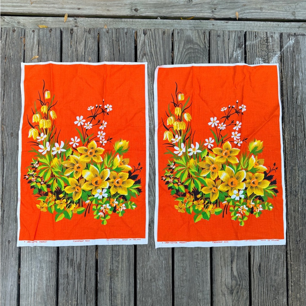Set of 2 1960s Causeway Made in Ireland Floral Cotton Linen Tea Towels